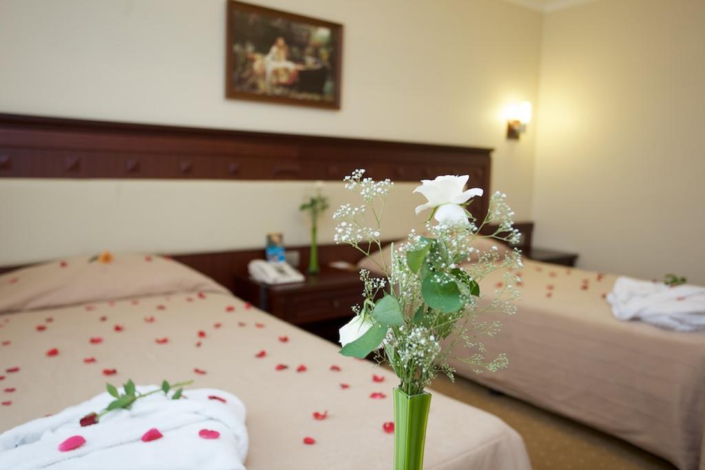 Anzer Beach Hotel Kumburgaz Quarto foto